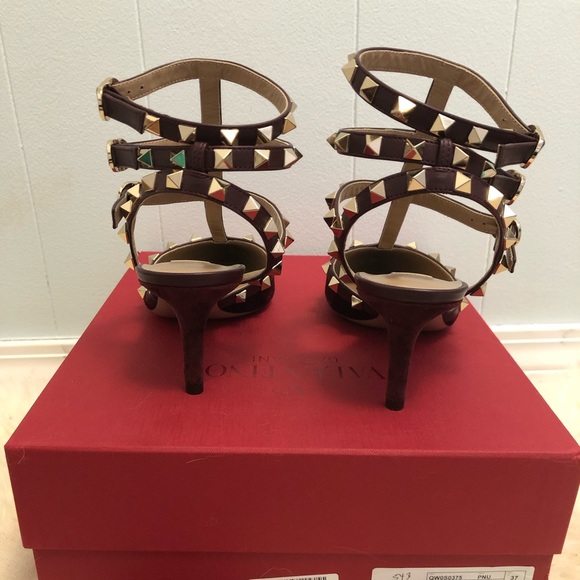 ❌SOLD❌Valentino Garavani Rockstud Cage Pumps - Picture 4 of 5